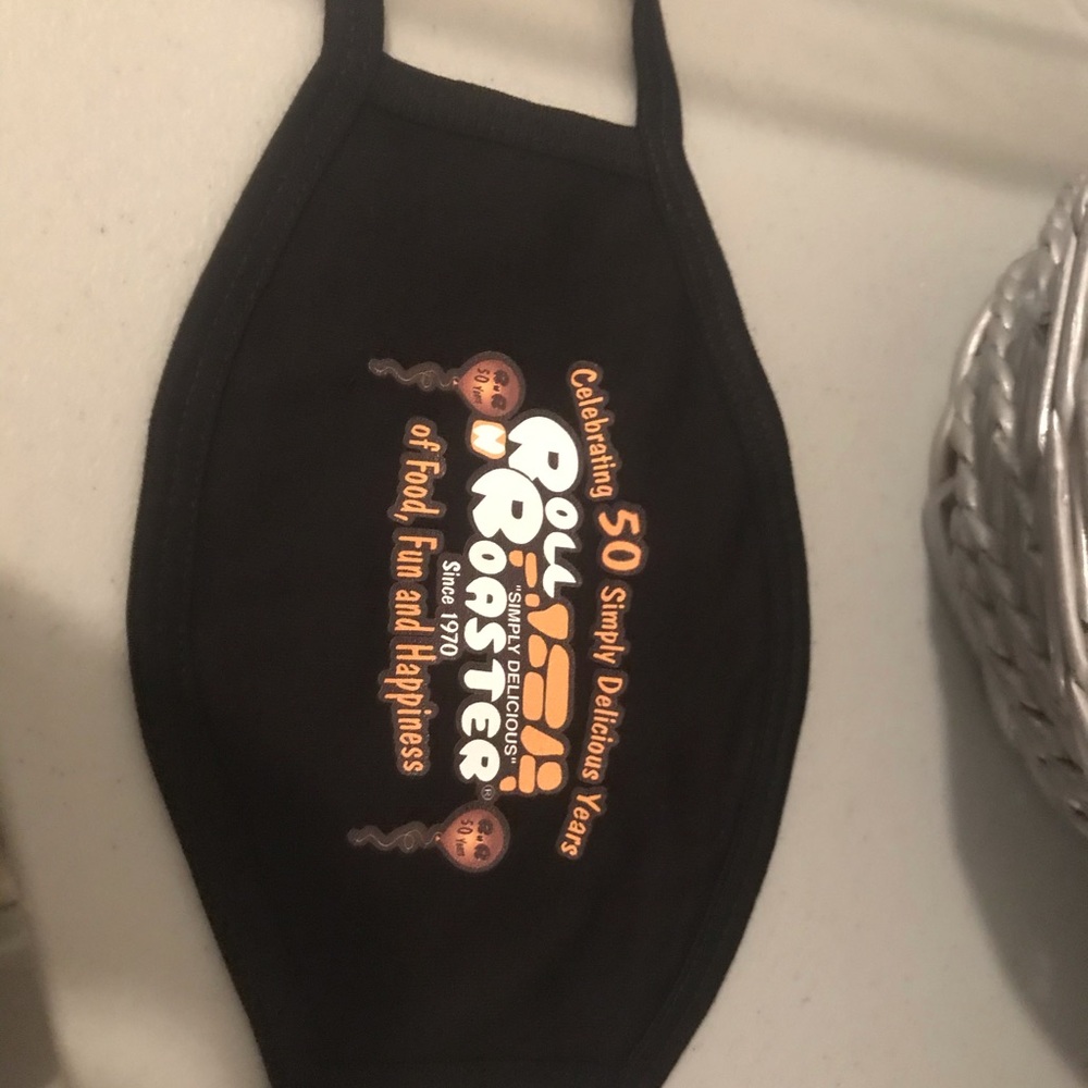 Roll N Roaster Brooklyn NY * 50th anniversary Collectible Mask - Picture 8 of 8